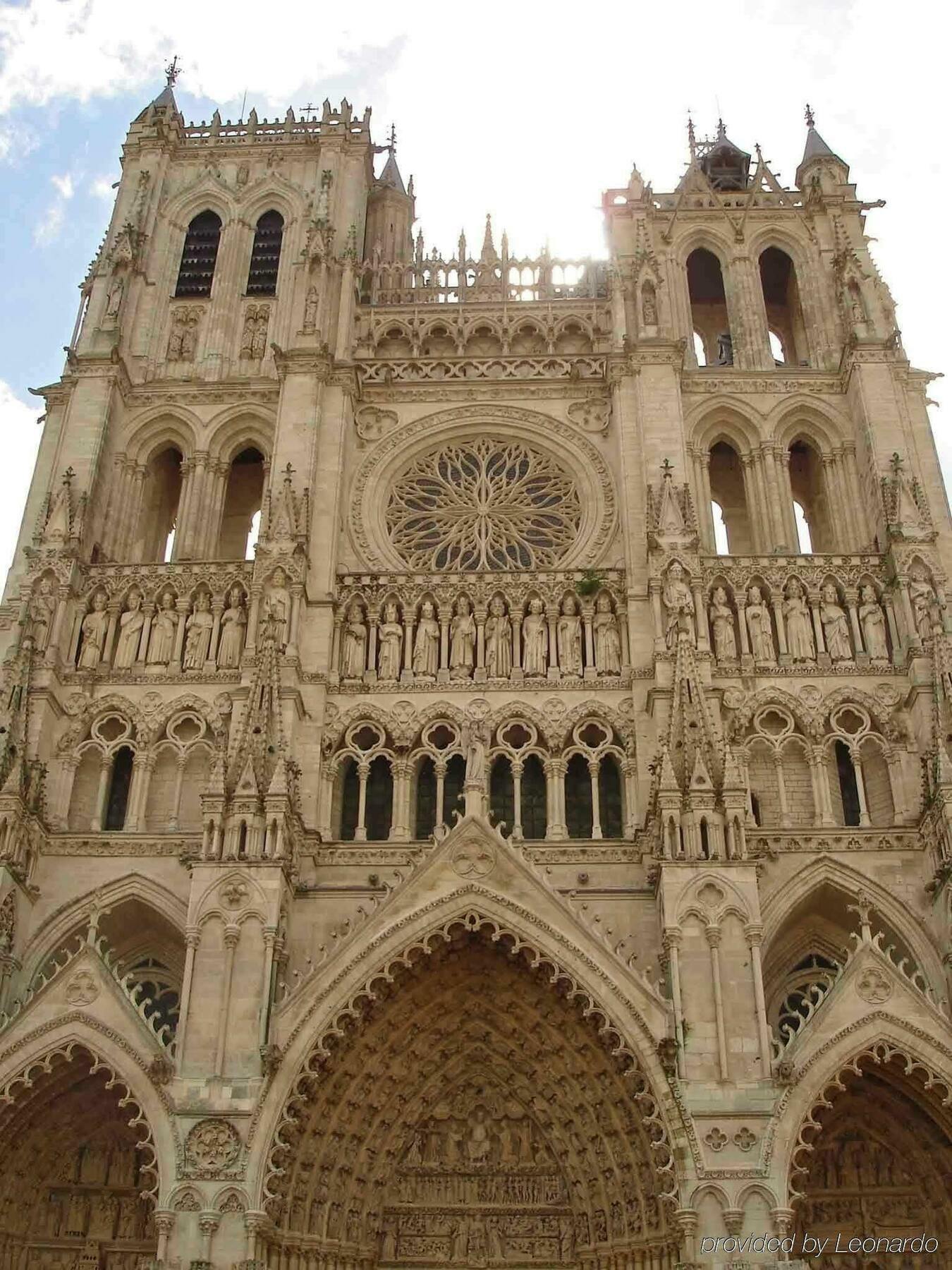 B&B Hotel Amiens Centre Cathedrale Bagian luar foto